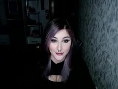 Recent screenshot of jenniedeparis