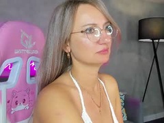 Recent screenshot of jennifer_hale