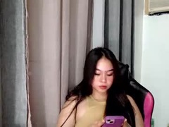 Recent screenshot of jeyah_khalifa