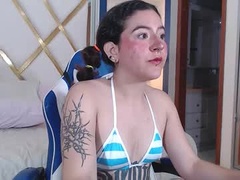 Recent screenshot of just_karlitaa