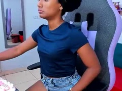 Recent screenshot of karina_sexygirl