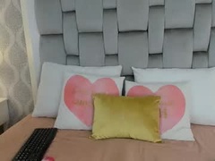 Recent screenshot of keiira_fox