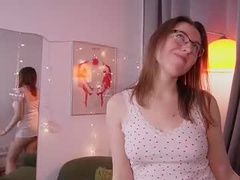 Recent screenshot of kim_foxie