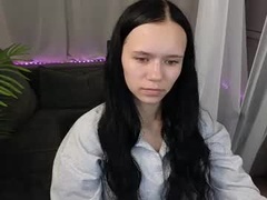 Recent screenshot of kira_bliss_
