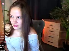 Recent screenshot of kira_cat_