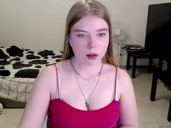 Recent screenshot of kitten_jenny01