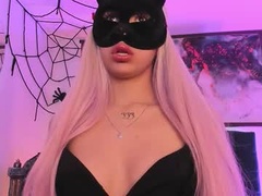 Recent screenshot of kytty_gatita