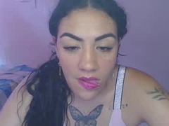 Recent screenshot of laila_silk