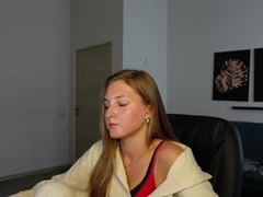 Recent screenshot of lana_jewel