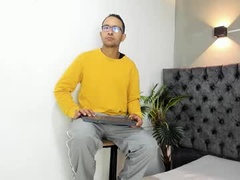 Recent screenshot of larry_vito