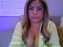 latinainlingerie12's Profile Picture