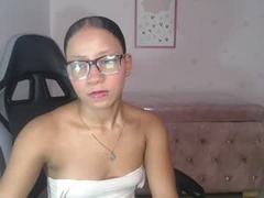 Recent screenshot of laurakail_ch