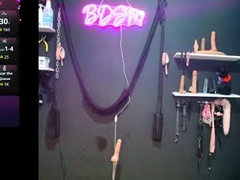 Recent screenshot of leona_bdsm