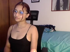 Recent screenshot of lia_sexycam