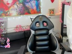 Recent screenshot of liaa_kitten_
