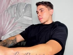 Recent screenshot of liam_walk