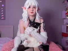 Recent screenshot of lil_purr_