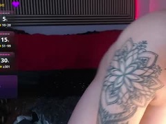 Recent screenshot of lilly_elly