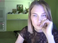 Recent screenshot of linda_girl9