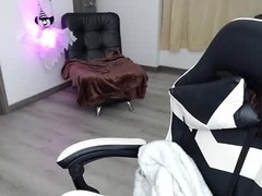 Recent screenshot of little_amy__