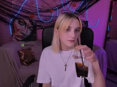 Recent screenshot of livia_shine