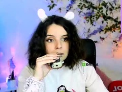 Recent screenshot of lizzie_shy_