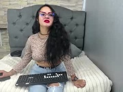 Recent screenshot of lola__black