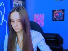 Recent screenshot of lola_shyy