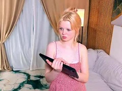 Recent screenshot of lolabunny2008