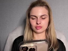 Recent screenshot of love_masha_kiss