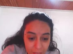 Recent screenshot of luciana_louiex