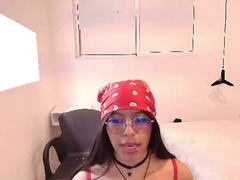 Recent screenshot of lucy_love__