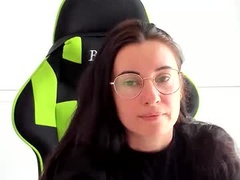 Recent screenshot of lucyycharm