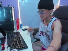 Recent screenshot of lya_ross19
