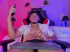 Recent screenshot of lyongold