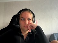 Recent screenshot of madelinepicarello