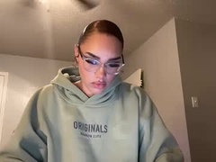 Recent screenshot of mamamoshi