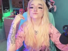 Recent screenshot of manuela_unicorn