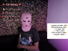 Recent screenshot of maskedseductress724