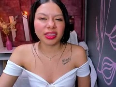 Recent screenshot of maya_fox__