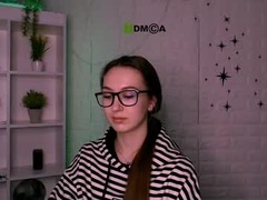 Recent screenshot of maya_minxx