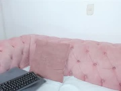 Recent screenshot of melaniie_hill