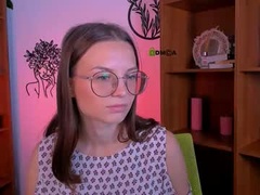 Recent screenshot of mia_bamble