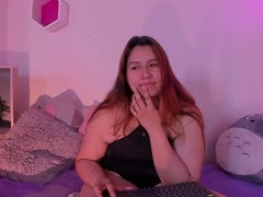 Recent screenshot of mia_flore