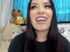 Recent screenshot of mia_helll