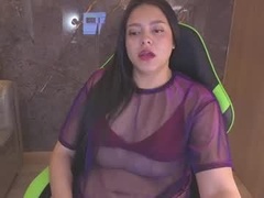Recent screenshot of mia_velvet_cn