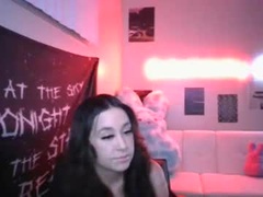 Recent screenshot of miaellababy