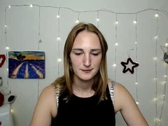 Recent screenshot of milana_cutie_