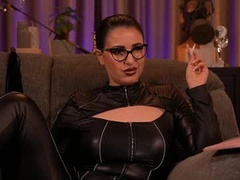 Recent screenshot of mistresskellykent