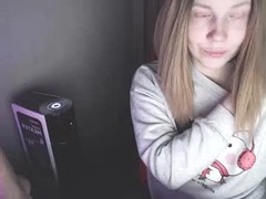 Recent screenshot of molly_royse